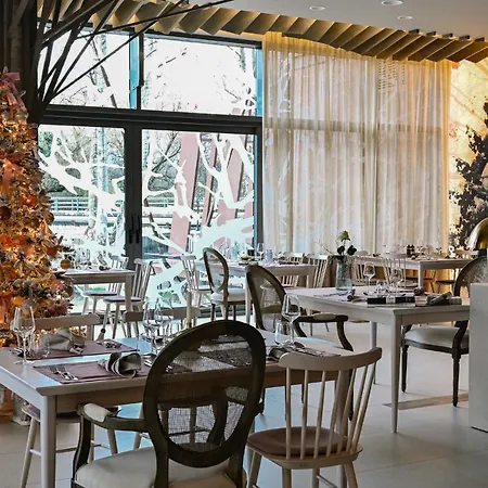 Hotel Mostar 4*
